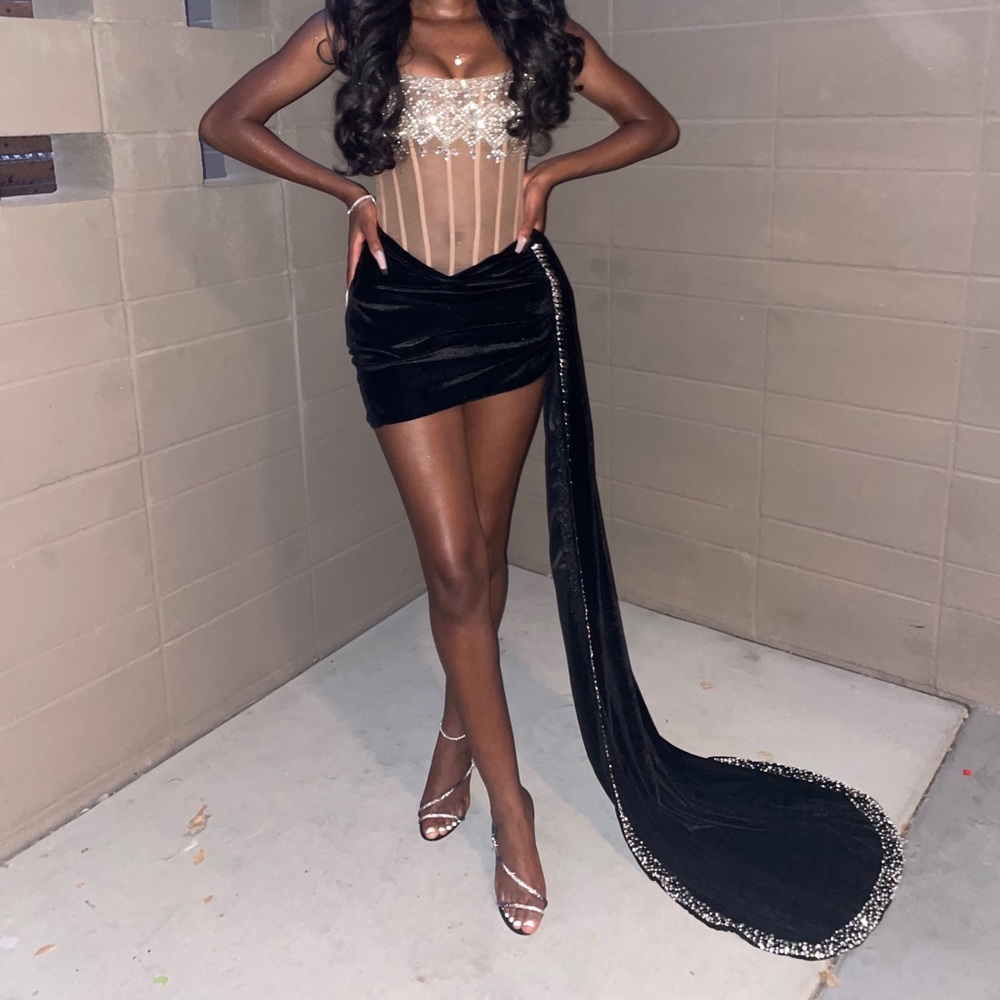 Chic Black and Nude Mini Dress